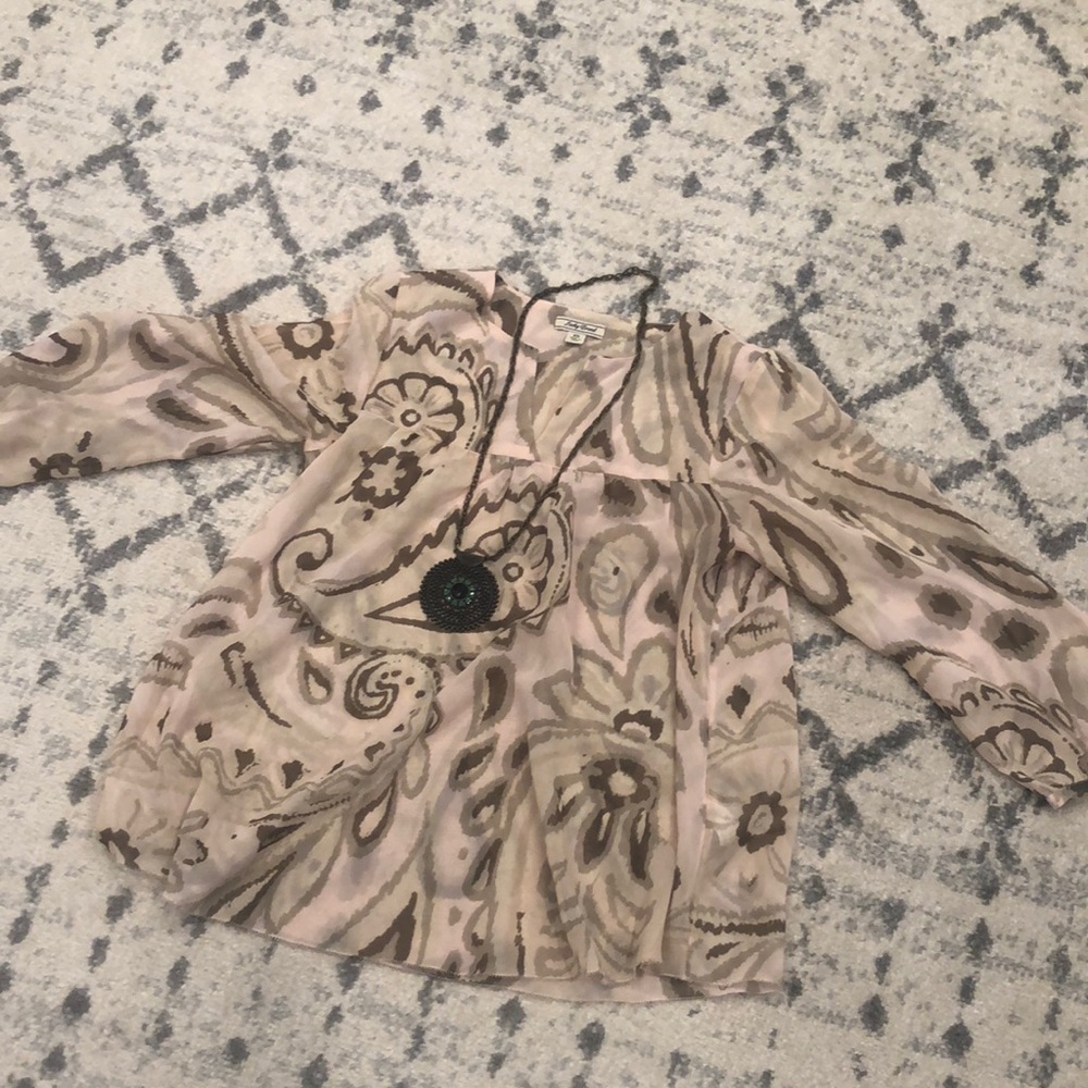 Lucky Brand flowing Top